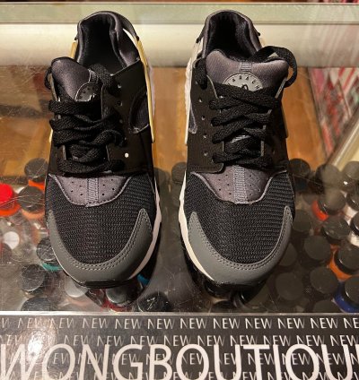 2014 Nike Air Huarache Wolf Grey Yellowing Size 4