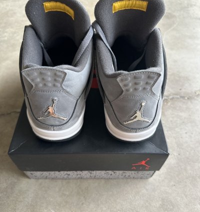 Jordan 4 Cool Grey