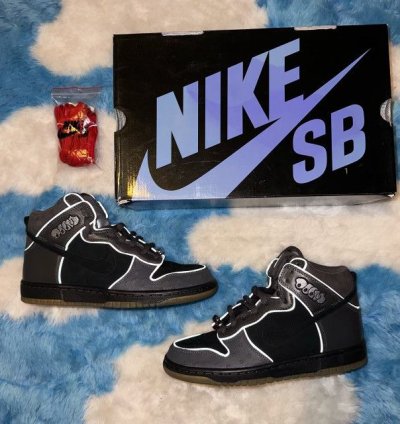Mf Doom Nike Sb Dunk