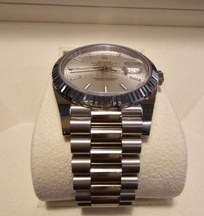 Rolex Day-date 40 Set Completo Con Astuccio In Pelle Hausmann Trident