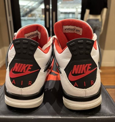 Jordan 4 Fire Red