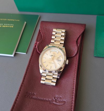 Rolex Day-date 40 Set Completo Con Astuccio In Pelle Hausmann Trident