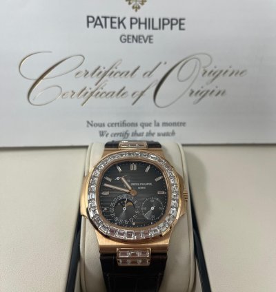 Patek Philippe Nautilus Rose Gold Diamond Bezel Moon Phase Brown Dial 5724r 001