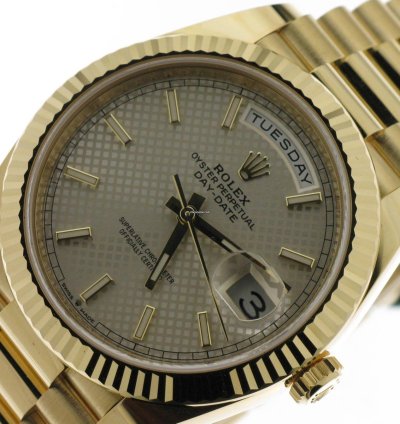 Rolex Day-date 40 Silver Diagonal Index Dial 228238