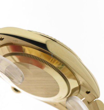 Rolex Day-date 40 Silver Diagonal Index Dial 228238