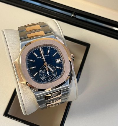Patek Philippe Nautilus Rose Gold Stainless Steel Blue Dial Mens Watch 5980 1ar