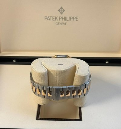 Patek Philippe Nautilus Rose Gold Stainless Steel Blue Dial Mens Watch 5980 1ar