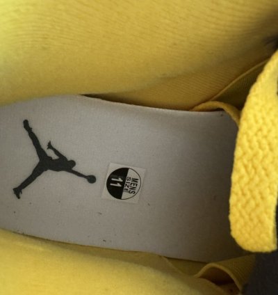 Jordan 4 Lightning 2021 Brand New