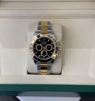 Rolex Daytona Nuovo 2025 Quadrante Nero Acciaio Oro Quadrante Champagne Full Set Con Documenti
