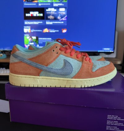 Nike Dunks Sb Orange Emerald