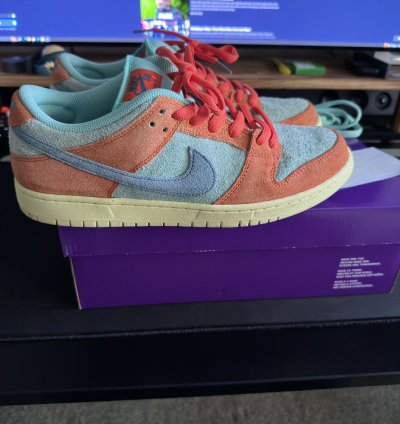 Nike Dunks Sb Orange Emerald