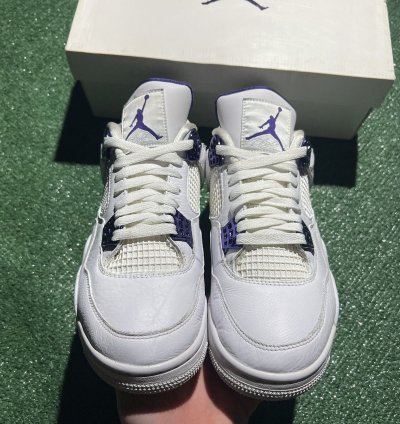 Jordan 4 Metallic Purple Size 8 5 2020