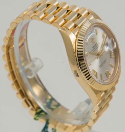 Rolex Day-date 40 Silver Roman Dial 18k Yellow Gold President
