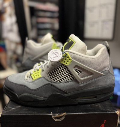 Jordan 4 Neon Size 13 Replacement Box Clean