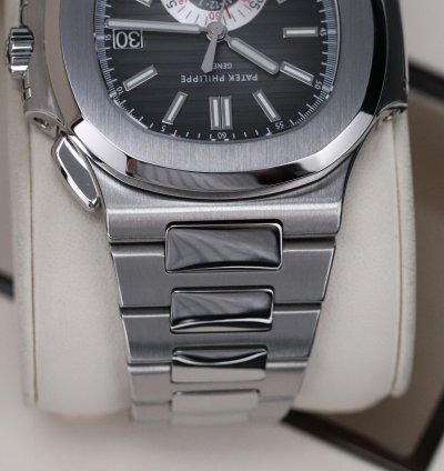 Patek Philippe Nautilus Serviced Complete Set Grey Dial Gradient 40 5mm Steel Bracelet Chronograph 5980