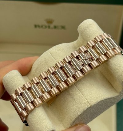 Rolex Day-date 40 Slate Ombre Black Roman