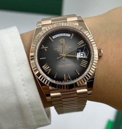Rolex Day-date 40 Slate Ombre Black Roman