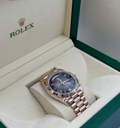 Rolex Day-date 40 Slate Ombre Black Roman