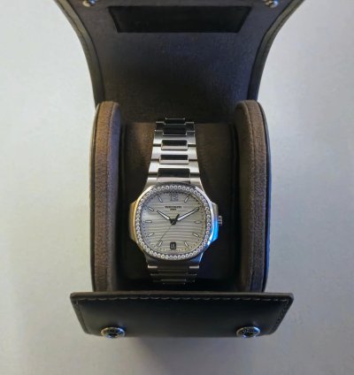 Patek Philippe Nautilus Set Complet Avec Certificat Origine