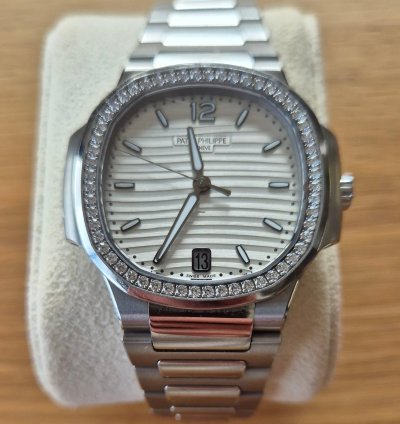 Patek Philippe Nautilus Set Complet Avec Certificat Origine