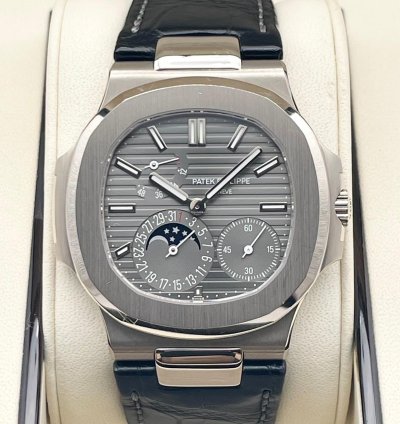 Patek Philippe Nautilus Slate 5712g-001 05 2016
