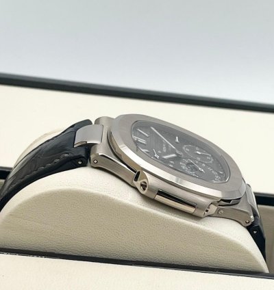 Patek Philippe Nautilus Slate 5712g-001 05 2016