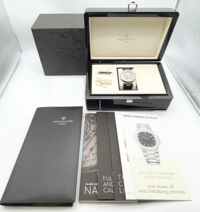 Patek Philippe Nautilus Slate 5712g-001 05 2016