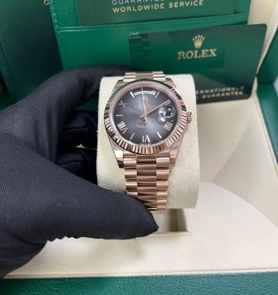 Rolex Day-date 40 Slate Ombre Roman Dial 228235