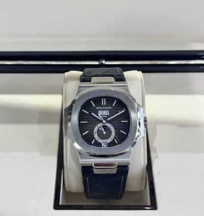 Patek Philippe Nautilus Stainless Steel 2023 Full Set