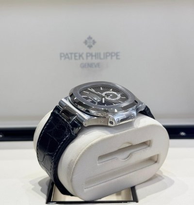 Patek Philippe Nautilus Stainless Steel 2023 Full Set