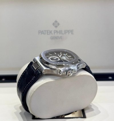 Patek Philippe Nautilus Stainless Steel 2023 Full Set