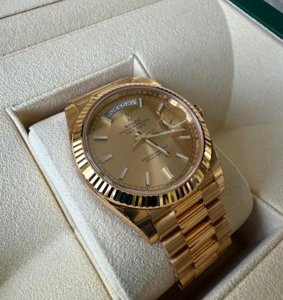 Rolex Day-date 40 Stick Dial Complete Set Card Booklet Tags Bezel And Boxes