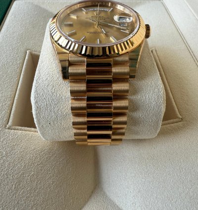 Rolex Day-date 40 Stick Dial Complete Set Card Booklet Tags Bezel And Boxes