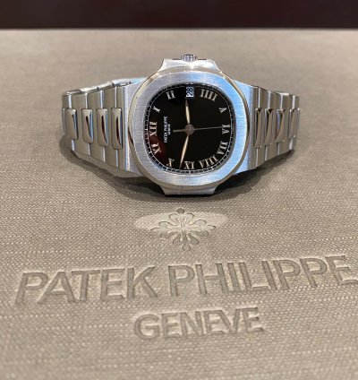 Patek Philippe Nautilus Stainless Steel 37mm Black Roman Numeral Dial Mint Condition 3800 1a-001
