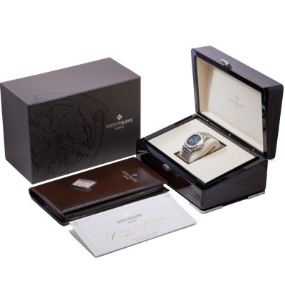 Patek Philippe Nautilus Stainless Steel 5711 1a-010 - Ats-w007776