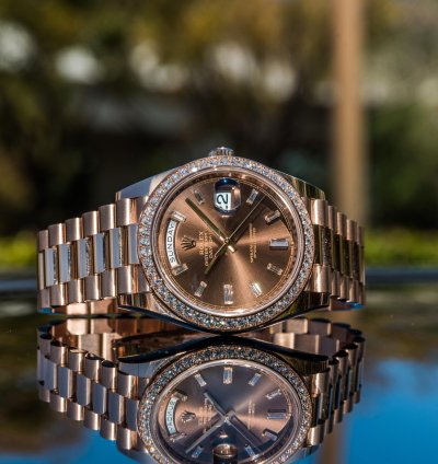 Rolex Day-date 40 Sundust Diamond-set Dial Diamond-set Bezel