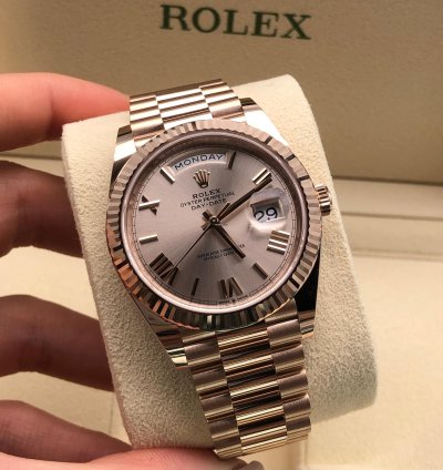 Rolex Day-date 40 Sundust Roman Dial Rose Gold President 2022