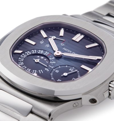 Patek Philippe Nautilus Stainless Steel 5712 1a-001 - Ats-w007757