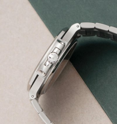 Patek Philippe Nautilus Stainless Steel 5800 1a - Ats-w008150