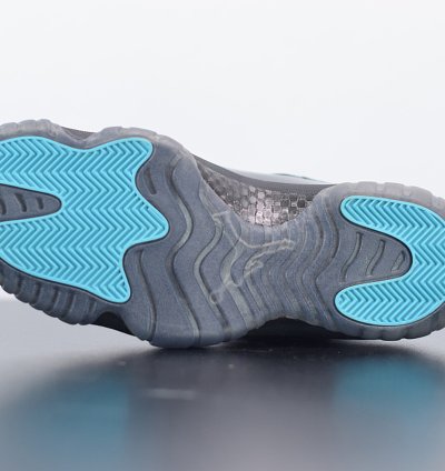 Nike Air Jordan 11 Retro Gamma Blue