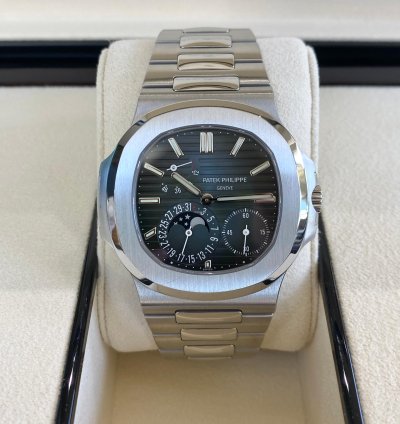 Patek Philippe Nautilus Stainless Steel Blue Dial 2019
