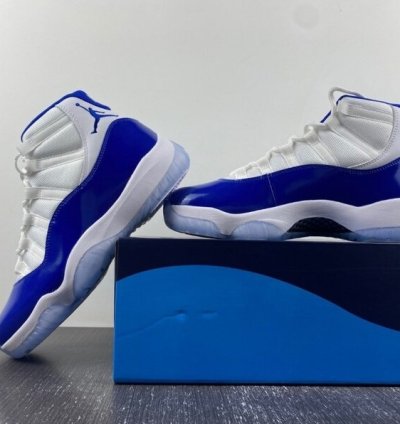 Nike Air Jordan 11 Retro High Wmns barons Blue Sneakers