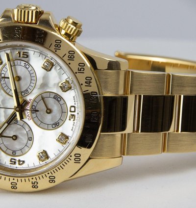 Rolex Daytona Oyster Perpetual Cosmograph Daytona 18kt Yellow Gold Mother Of Pearl Diamond Dot 116528