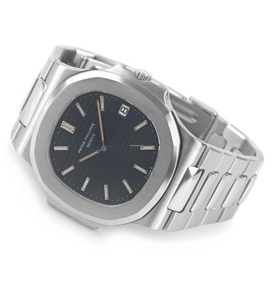 Patek Philippe Nautilus Stainless Steel Date Blue 39 0mm 3700 1a
