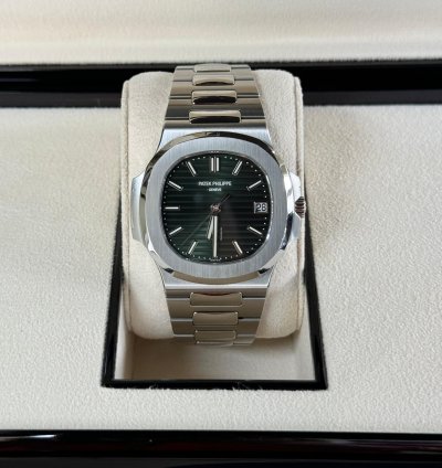 Patek Philippe Nautilus Stainless Steel Green Dial 2021