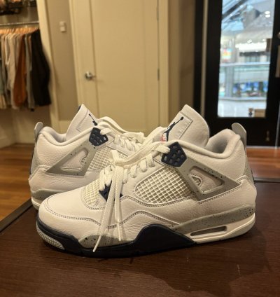 Jordan 4 Retro Midnight Navy