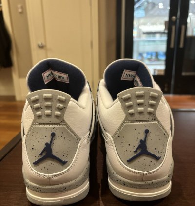 Jordan 4 Retro Midnight Navy