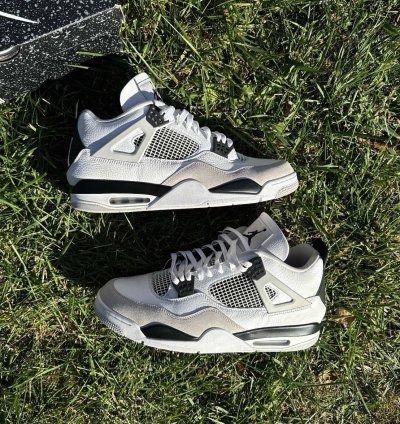 Jordan 4 Retro Military Black