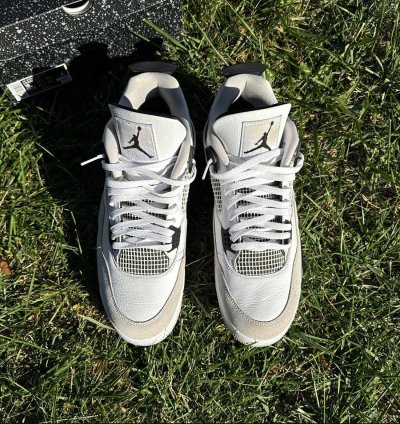 Jordan 4 Retro Military Black