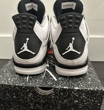 Jordan 4 Retro Military Black Size 11